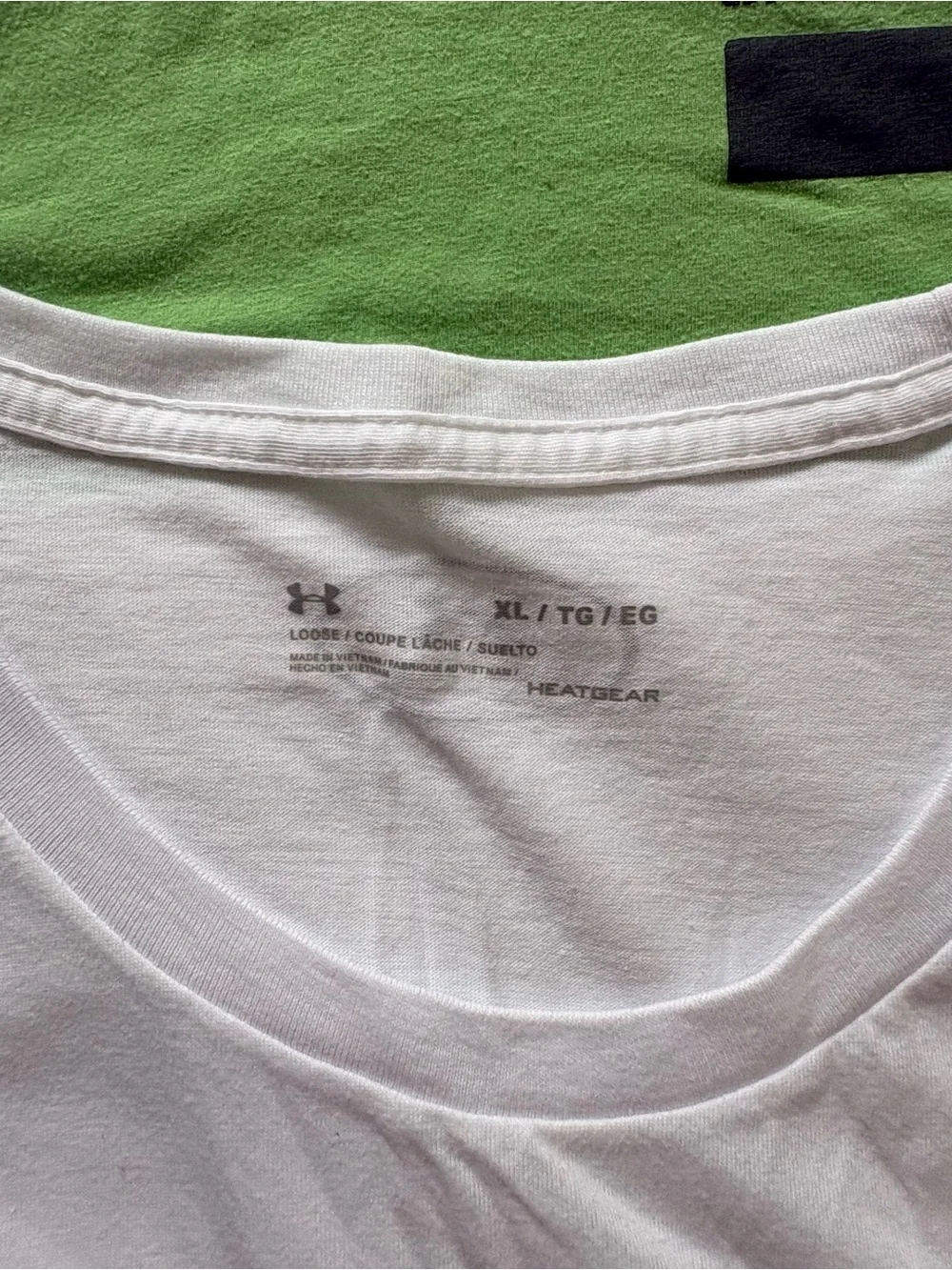 5 Under Armour T-Shirts - Picture 2 of 6